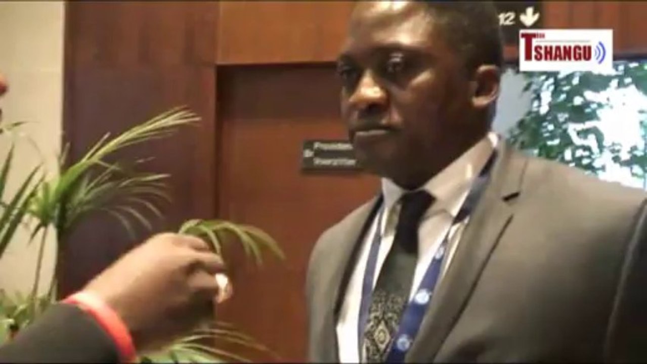 Débat d'idées entre un combattant et un kabiliste