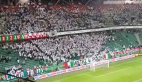 TIFOSI LEGIA OFFENDONO I LAZIALI