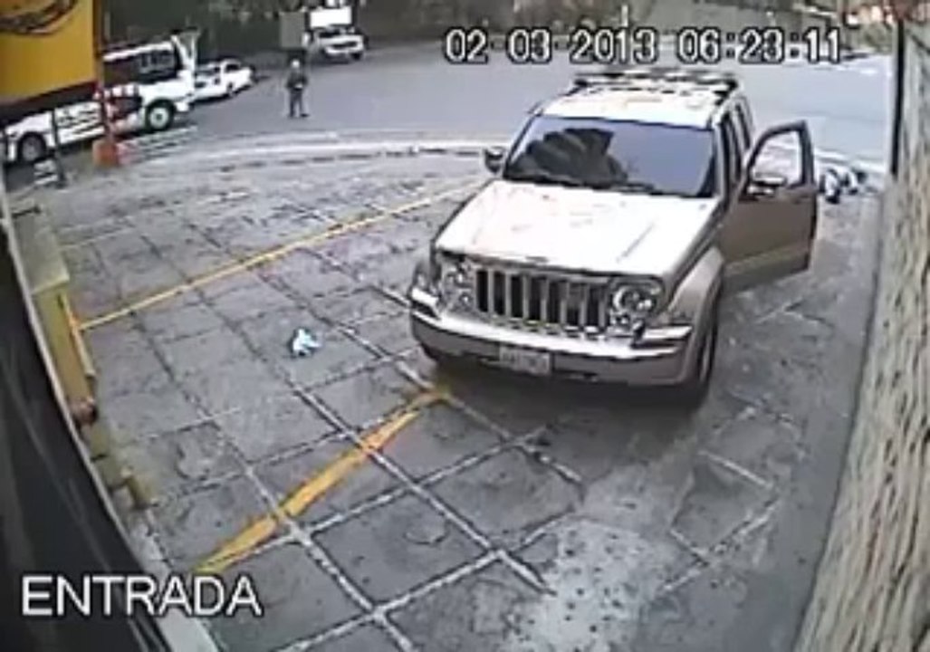 Serious armed robbery‬