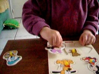 Lalie fait son Puzzle