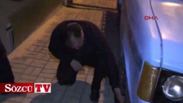 Bıçakladığı adamın cinsel organını kesti