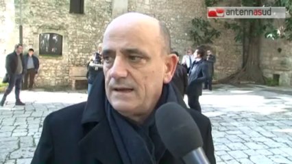 Download Video: TG 28.11.13 Carovigno, il sindaco dei festini a luci rosse si trasforma in difensore della morale