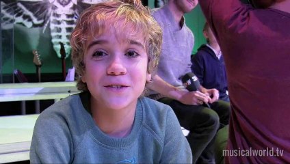 De kleine blonde dood: klein, blond en vol leven