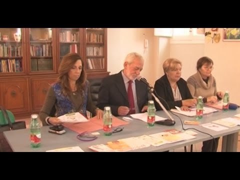 Napoli - Violenza sulle donne, incontro alla Casa di Tonia -2- (28.11.13)