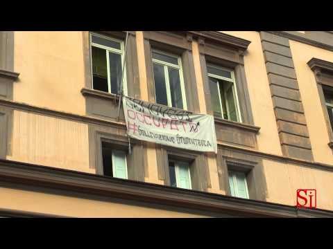 Napoli - Il Liceo Genovesi occupato dagli studenti -2- (27.11.13)