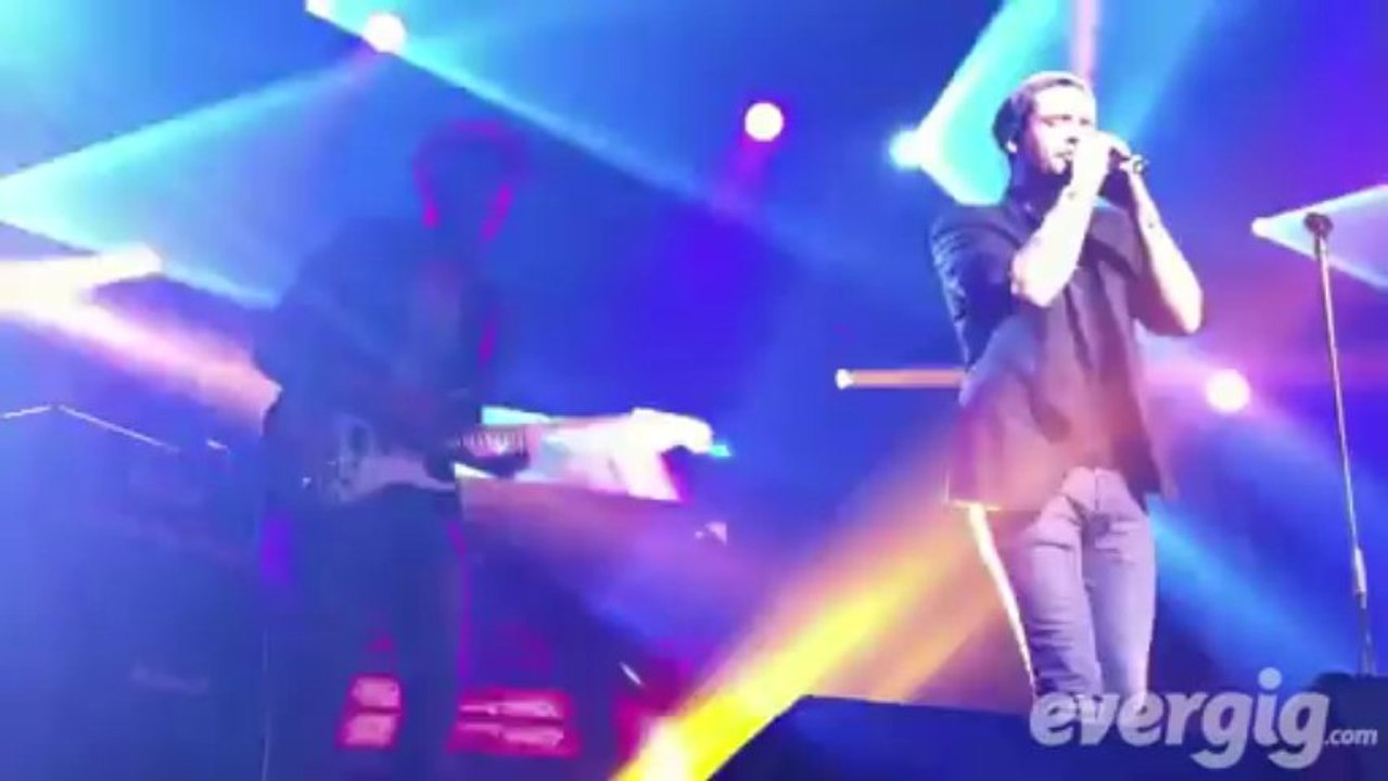 NRJ Music Tour "Brice Conrad " Fleur du mal " " - Les arènes de Valenciennes - Concert Evergig Live - Son HD