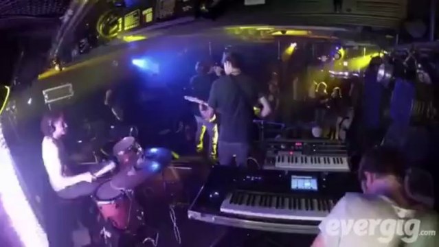 Neckless Lines - Batofar - Concert Evergig Live - Son HD