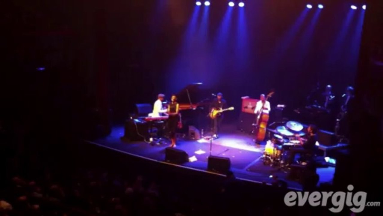 Kellylee Evans "Track 2" - La Cigale - Concert Evergig Live - Son HD
