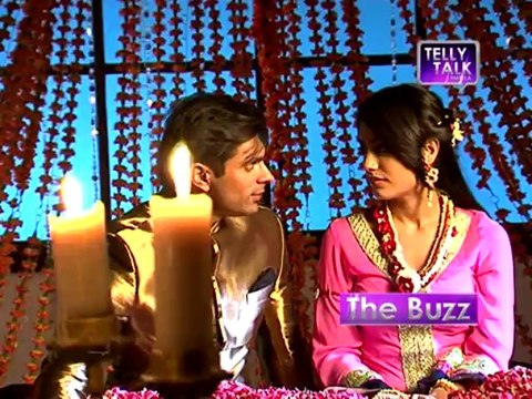 Qubool Hai : Zoya aka Surbhi Jyoti DATING Asad aka Karan Singh Grover?