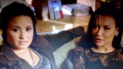 Glee 5x07 Pamela Lansbury Books its First Gig Scene