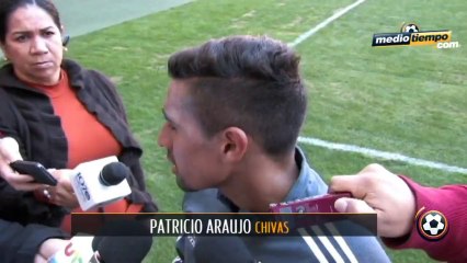 Araujo recibe a Bravo con los brazos abiertos