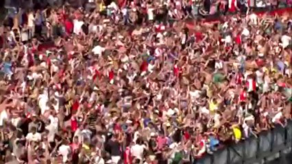 25-04-2011 Wijnaldum: Belangrijke man bij Feyenoord