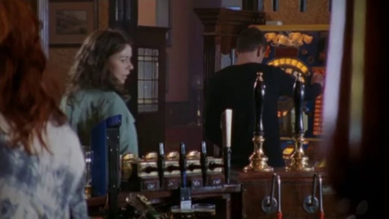 Between The Sheets 1x02
