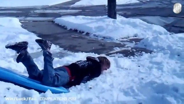 Fails aux sports d'hivers! Compilation de gamelles - Ski, luge, voiture et snowboard.