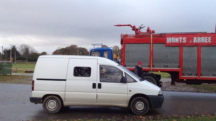L'arrivée des 1ers camions
