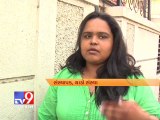 Teen booked for kicking kitten like football after video goes viral, Mumbai - Tv9 Gujarat