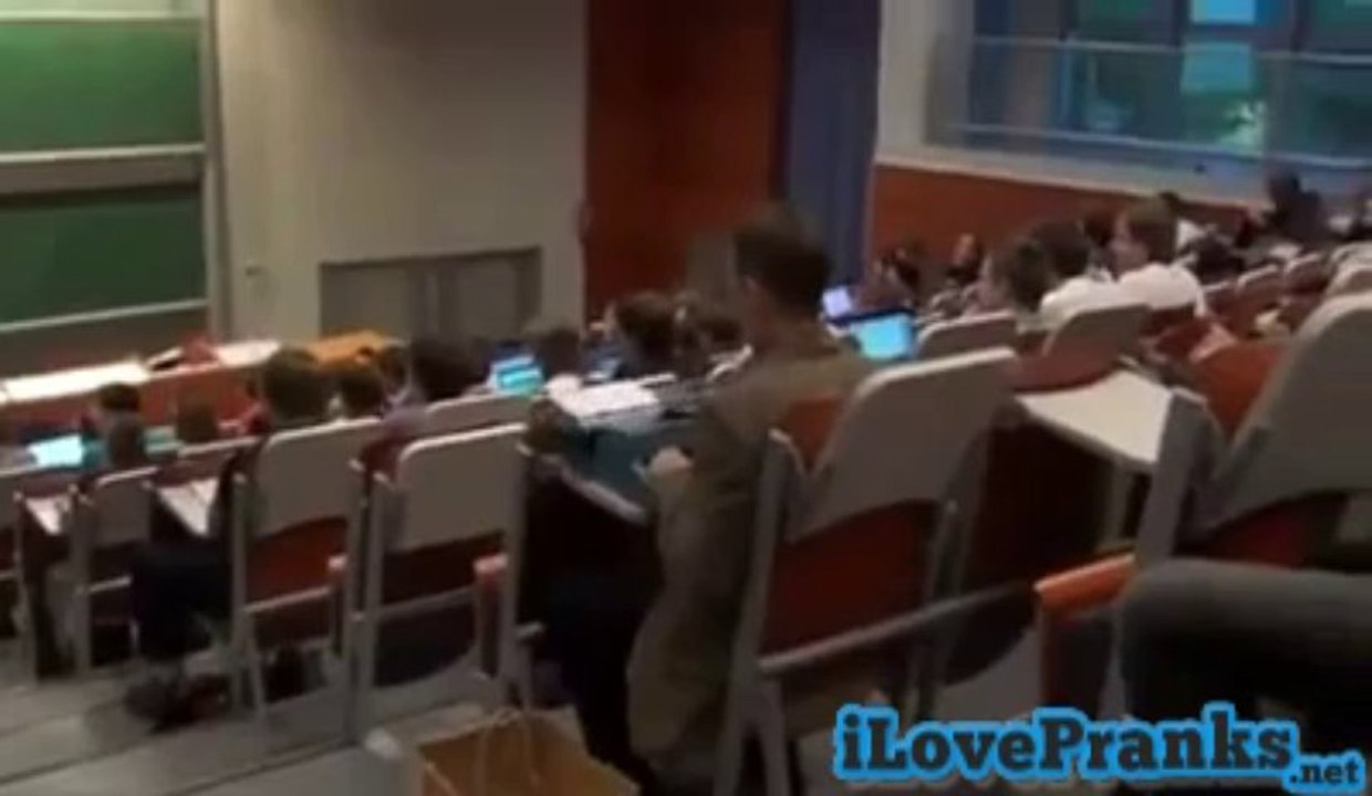 Best Way to Take Lecture Notes! - iLovePranks.net
