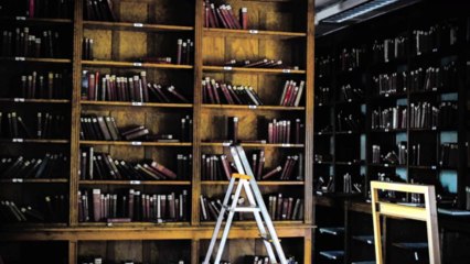 LA BIBLIOTHEQUE [Infracourts - France 2]