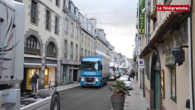 Morlaix. Une soixantaine de camions ont mené une opération barrage filtrant