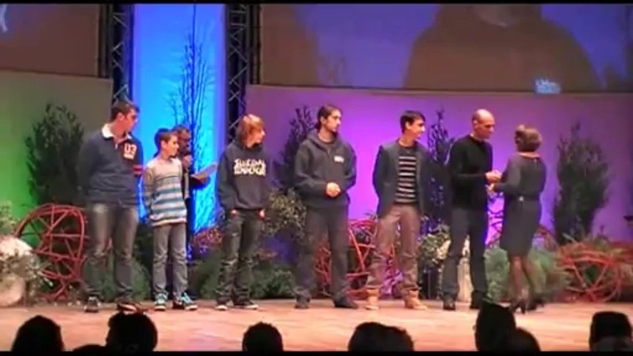 Remise des trophée pour l'USB Boxe Française à la nuit du sport 2013 à Bergerac