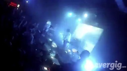 Bomba Estereo "Pajaros" - Pan Piper - Concert Evergig Live - Son HD