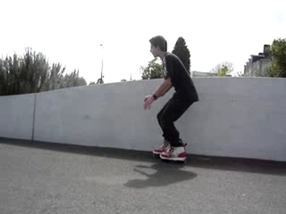 Matt en roller 8