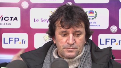 Conférence de presse Châteauroux - FC Istres (2-0) : Jean-Louis GARCIA (LBC) - José  PASQUALETTI (FCIOP) - 2013/2014