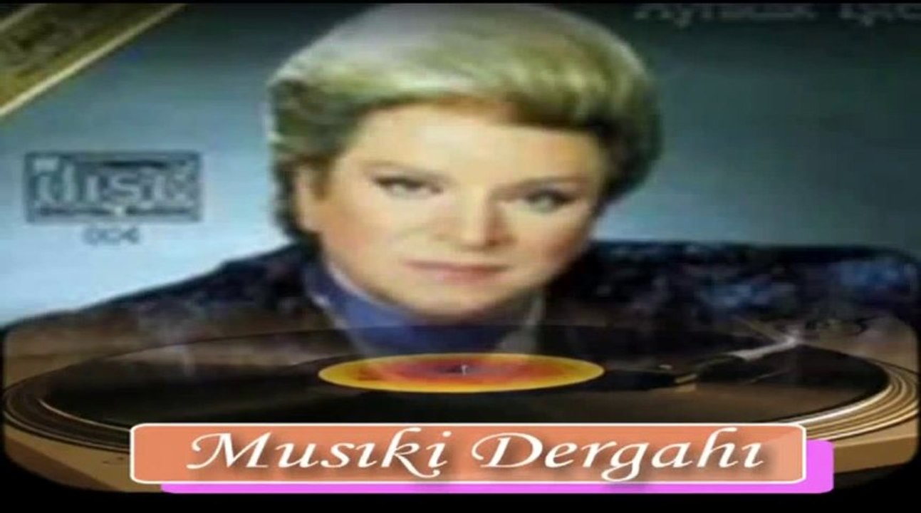 Zeki Müren- Ben Toprak Olayim Sen Beni Unut