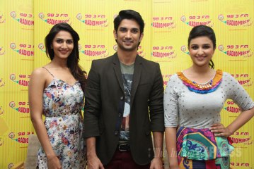 Sushant Parineeti n Vaani talks about Desi Romance Secrets