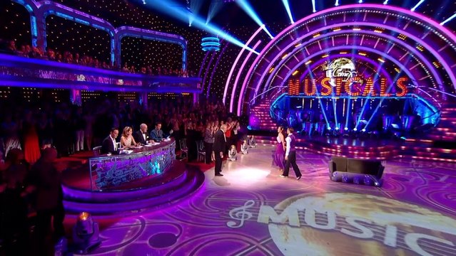 Susanna Reid - Quick Step - Week 10