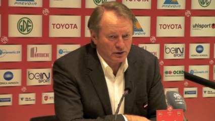 La réaction d'Ariël Jacobs, l'entraîneur valenciennois