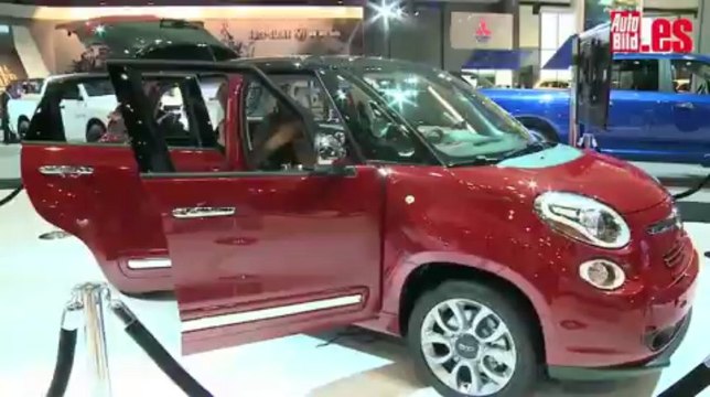Pinta la Capilla Sixtina de Miguel Ángel en un Fiat 500L - Autobild.es