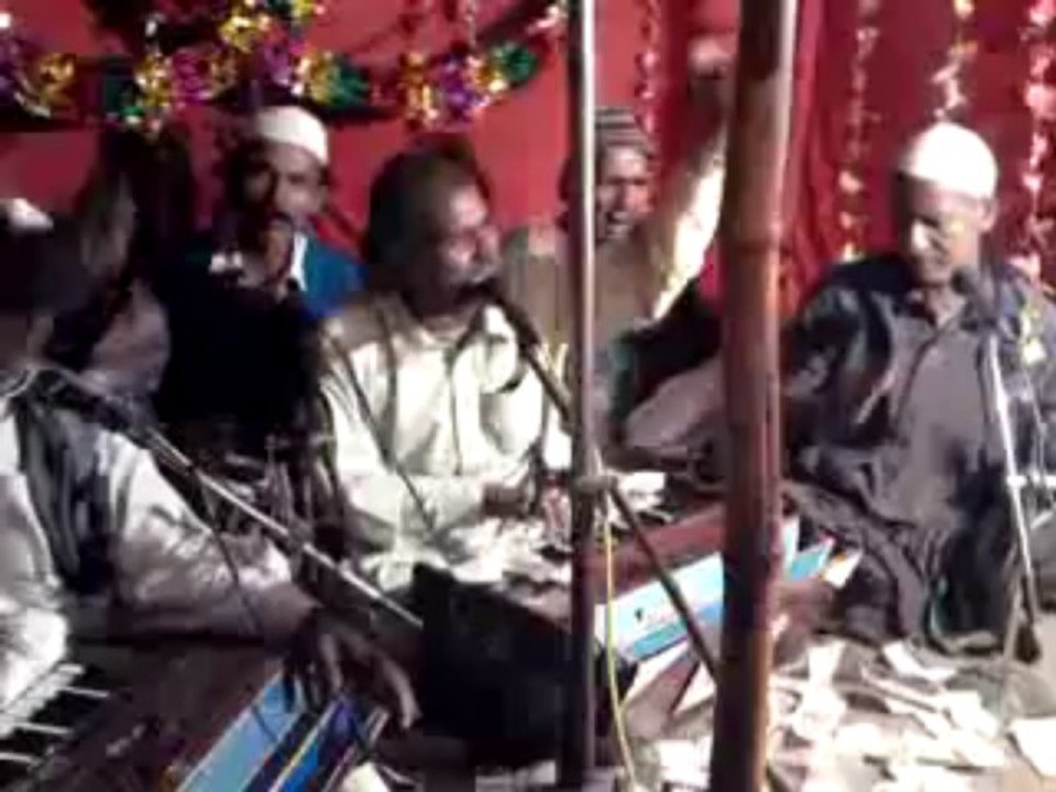 Mehfil e Sima In pakpattan 2013 - Lajpal Qalandar Mast Mast