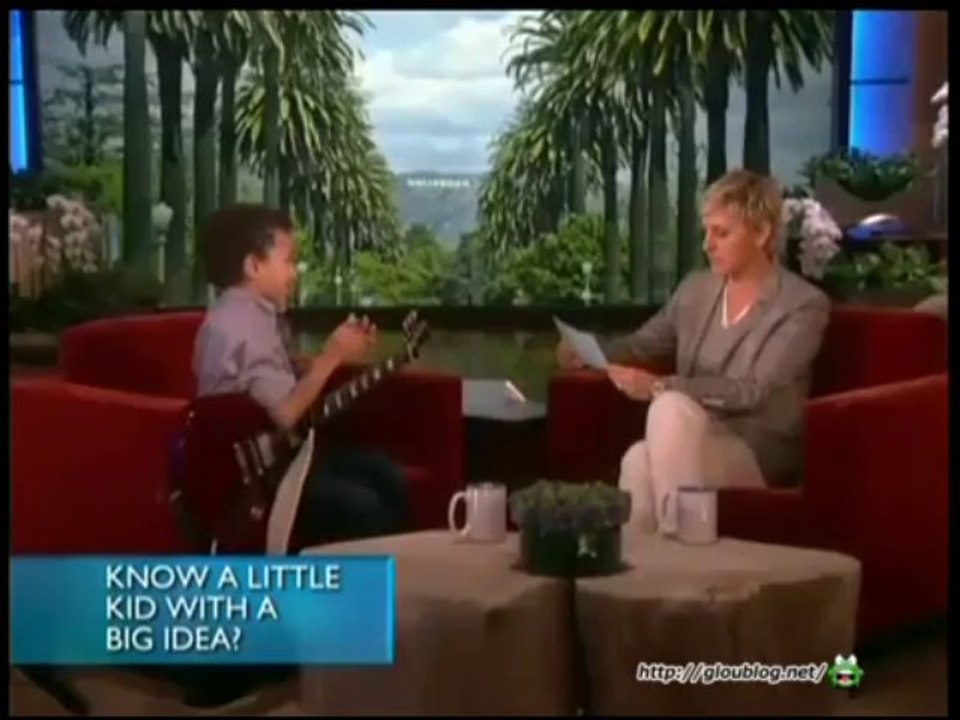 Child Guitar Prodigy Dec 04 2013