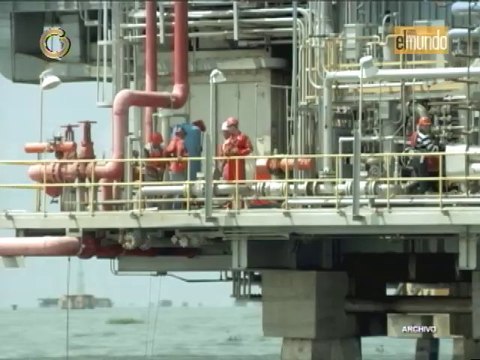 Mejoras en la economía no dependerá del precio del barril sino de la producción petrolera, según experto