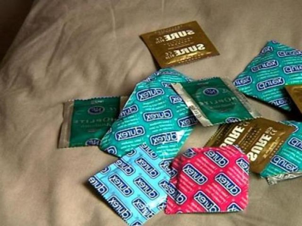 Le gouvernement baisse la TVA sur les préservatifs pour sensibiliser contre le Sida - 01/12