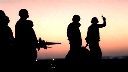 Ruinée, l'US Navy fait décoller ses avions à l'élastique !!!