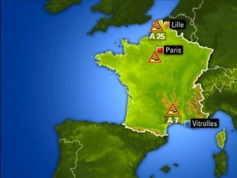 Un lundi noir sur les routes de France après le blocage des routiers et des cavaliers - 01/12