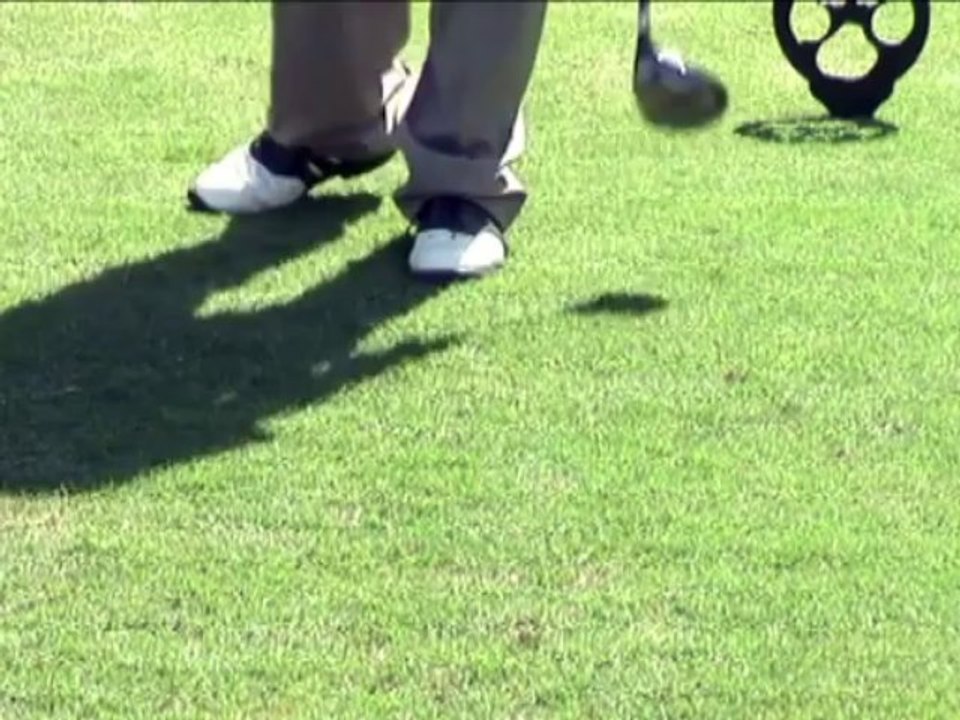 GOLF COURSE ADVERTISING