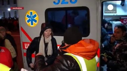 Kiev: le immagini esclusive dell'aggressione alla troupe di Euronews