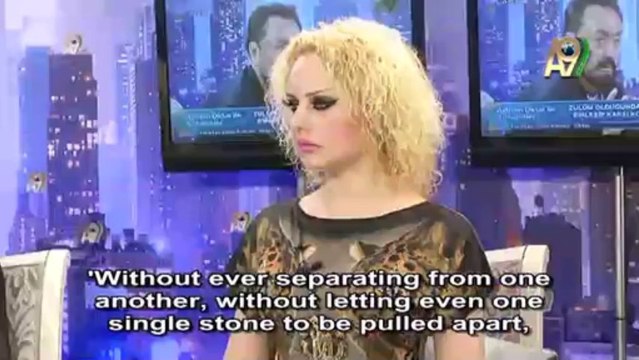 Verses in the Qur'an related with the Unity of Muslims