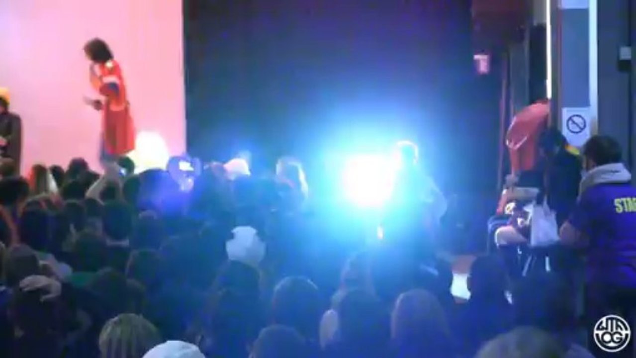 [TGS 2013] Attaque surprise des Noob durant la conférence du Joueur du Grenier