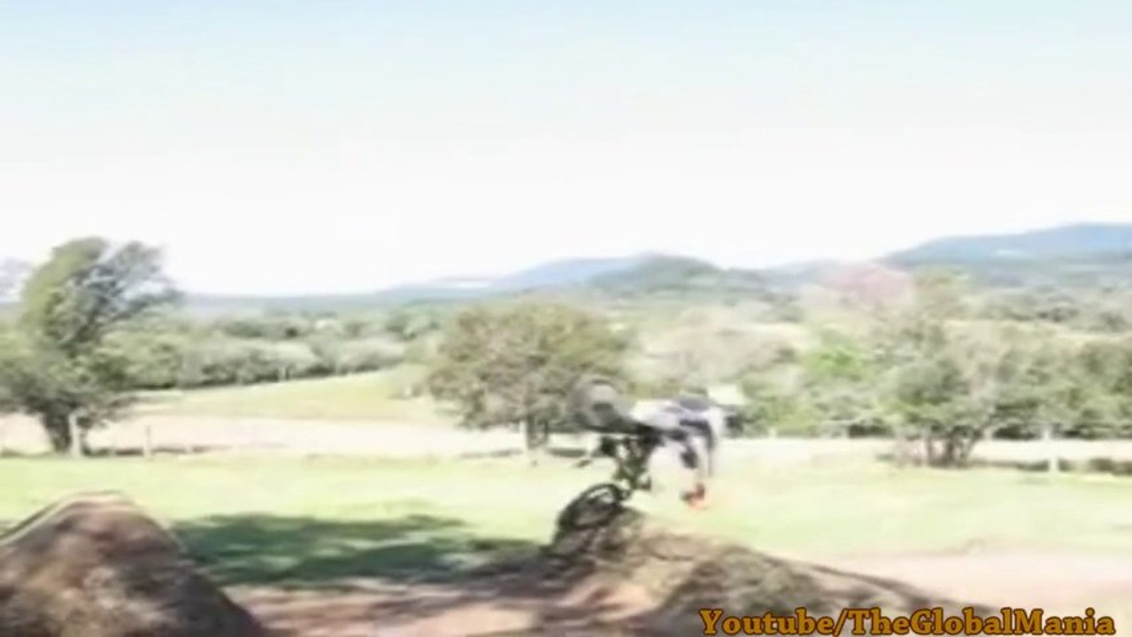 Bmx Jump FacePlant! (ouch!)