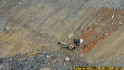 KTM 450 Dirtbike; over the bars Fail!