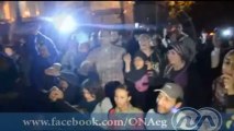 المحتجين على اعتقال النشطاء أمام مجلس الشورى