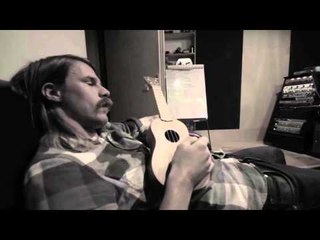 Hardrockband John Coffey rockt ook zonder snor