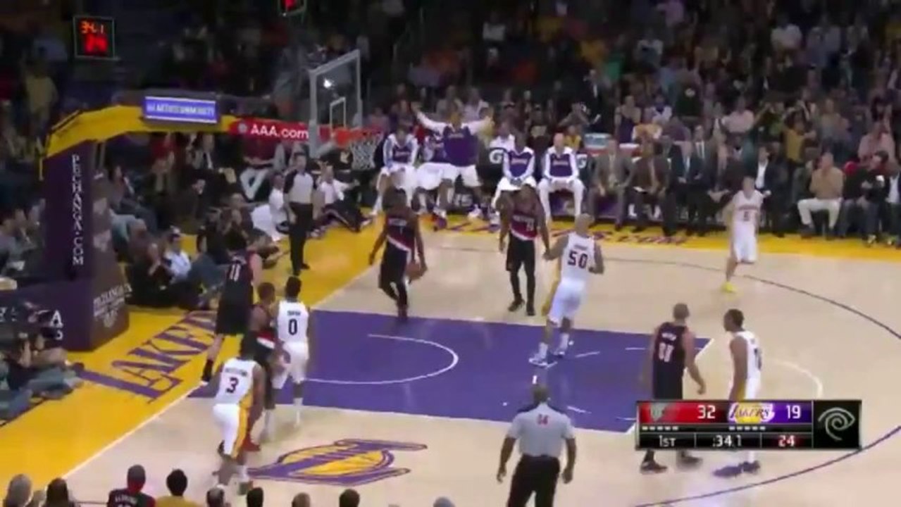 Nick Young Reverse