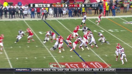 RB Davis Runs 20 Yards for Touchdown 🏈