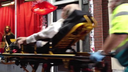 Bad Grandpa - Preview #5 "Red Lights" (Amsterdam) [VOST|HD720p]