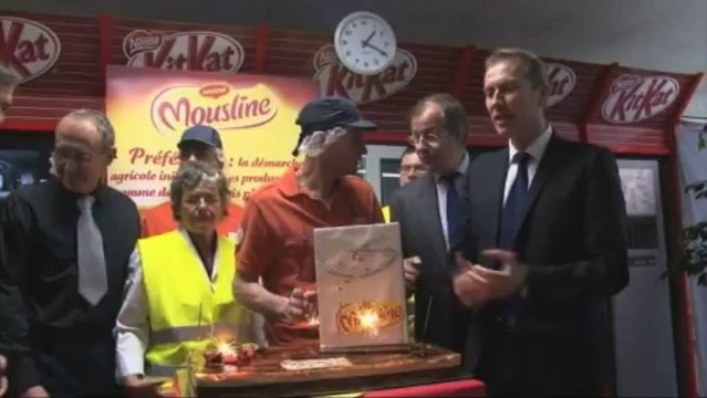 Guillaume Garot visite l'usine Mousline